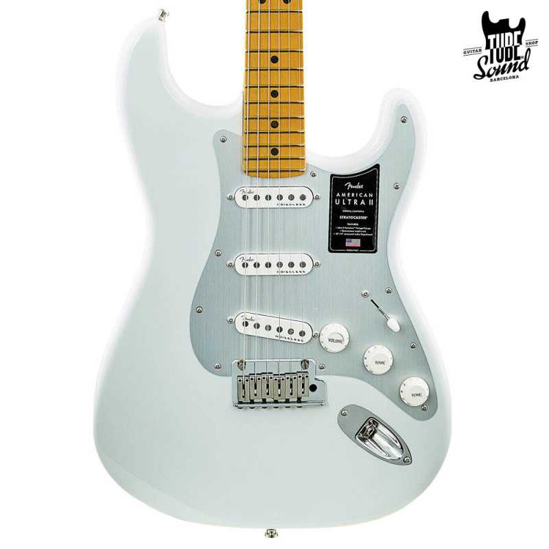 Fender Stratocaster American Ultra II MN Avalanche