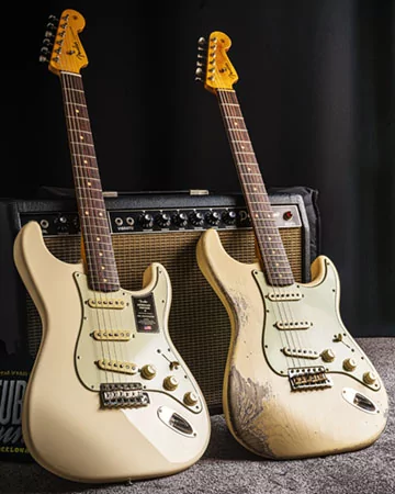 Fender American Vintage II Strat VS Fender Custom Shop